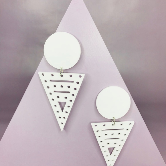 White Triangle Cut Out Earrings - Picture 5 of 7